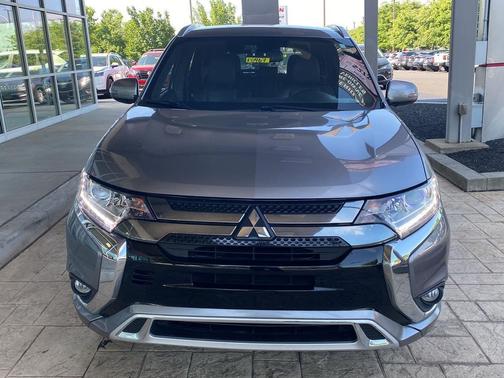 Ruby Black Pearl 2022 Mitsubishi Outlander PHEV SEL