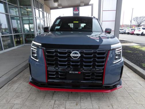 NISMO Stealth Gray/Super Black 2026 Nissan Armada NISMO