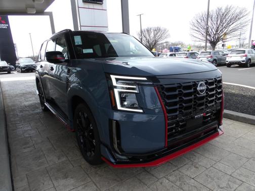 NISMO Stealth Gray/Super Black 2026 Nissan Armada NISMO