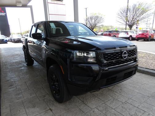 Super Black 2026 Nissan Frontier SV