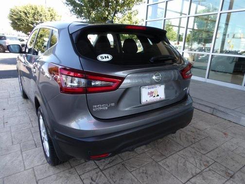 2022 Nissan Rogue Sport S