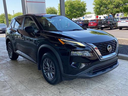 Super Black 2021 Nissan Rogue S