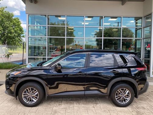 Super Black 2023 Nissan Rogue S