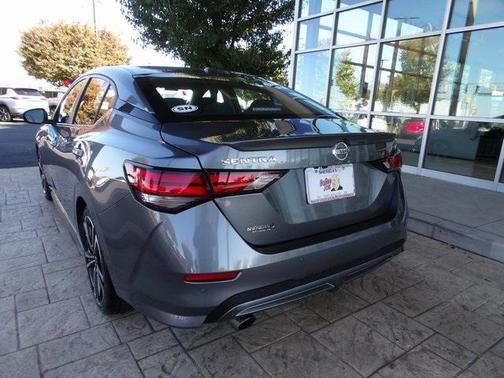2020 Nissan Sentra SR