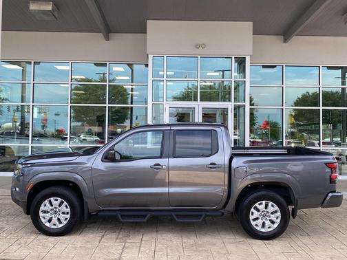 Gun Metallic 2023 Nissan Frontier SV