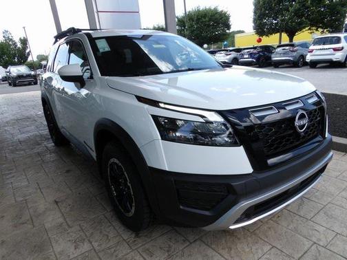2025 Nissan Pathfinder Rock Creek 4WD