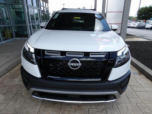 2025 Nissan Pathfinder Rock Creek 4WD