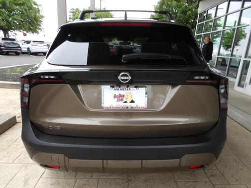 Canyon Bronze Metallic 2026 Nissan Kicks SV