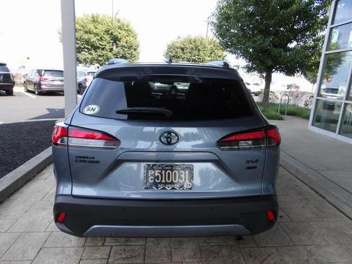 2024 Toyota Corolla Cross XLE