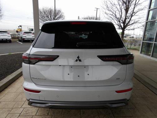 2026 Mitsubishi Outlander SE 2.5 S-AWC