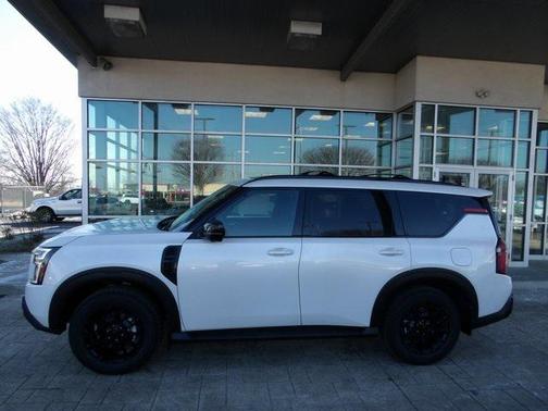 2025 Nissan Armada PRO-4X 4WD