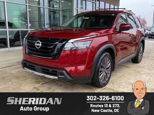 Scarlet Ember Tintcoat 2023 Nissan Pathfinder SL 4WD