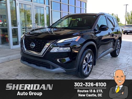 Super Black 2022 Nissan Rogue SV