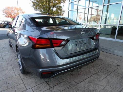 2025 Nissan Altima S FWD