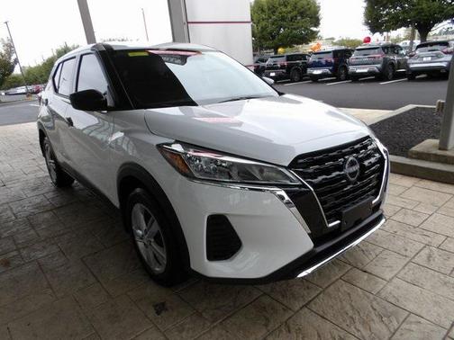 2024 Nissan Kicks S