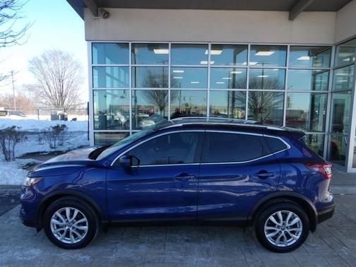 2022 Nissan Rogue Sport SV