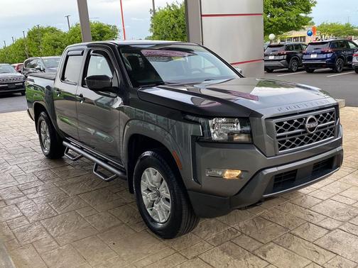 Gun Metallic 2022 Nissan Frontier SV