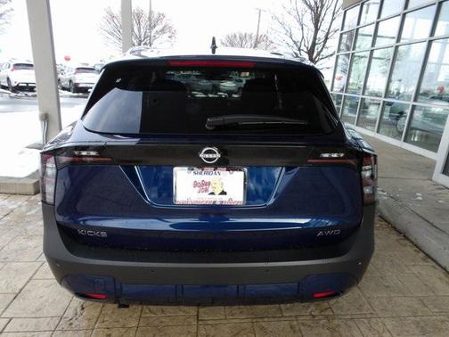 2026 Nissan Kicks SV