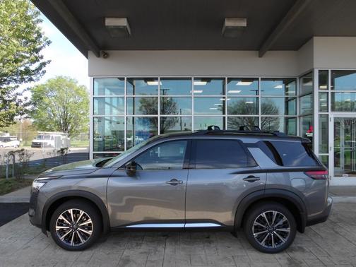 Gun Metallic 2026 Nissan Pathfinder Platinum
