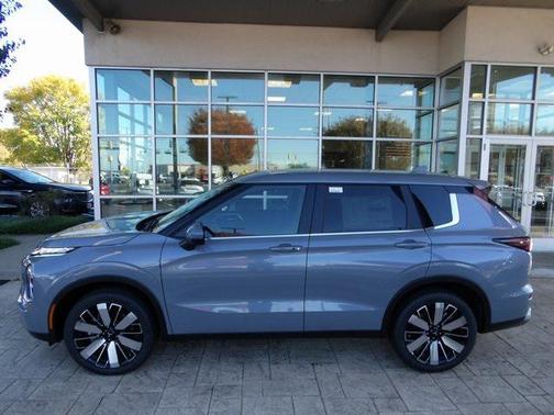 2025 Mitsubishi Outlander SE 2.5 S-AWC