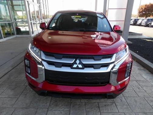 2025 Mitsubishi Outlander Sport SE