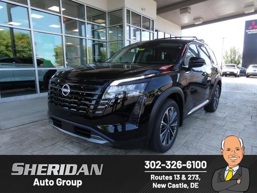 Super Black 2026 Nissan Pathfinder Platinum