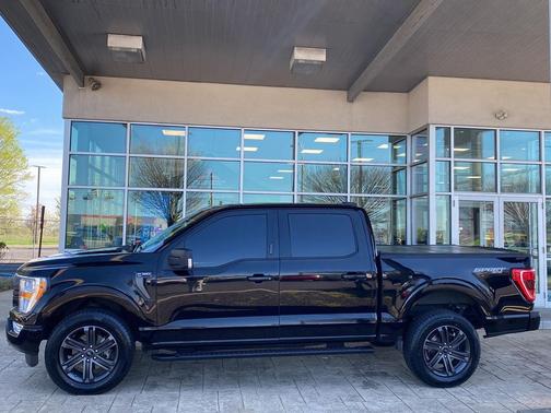 Agate Black Metallic 2021 Ford F-150 XLT