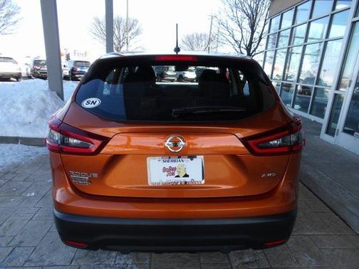 2022 Nissan Rogue Sport S