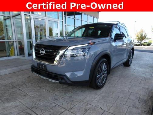 2024 Nissan Pathfinder SL 4WD