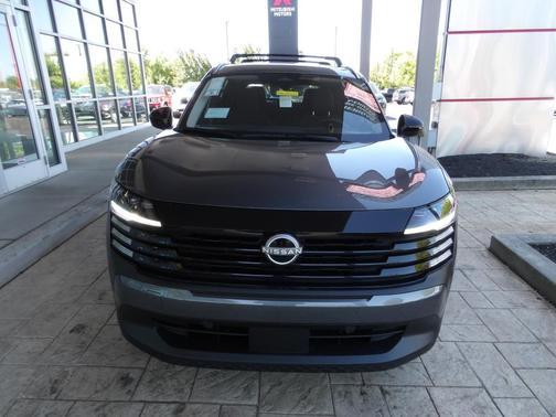 Gun Metallic 2026 Nissan Kicks SV