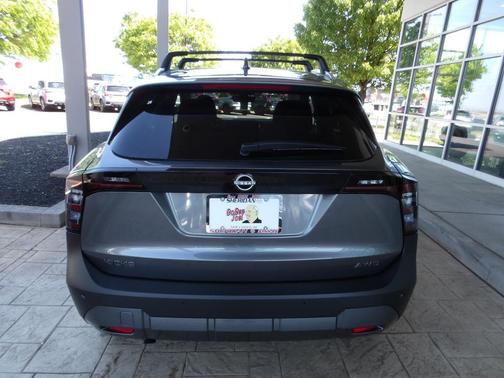 Gun Metallic 2026 Nissan Kicks SV