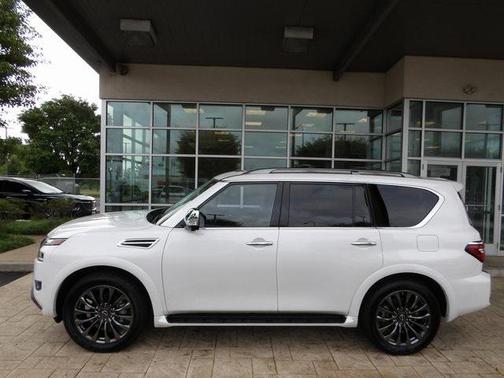 2024 Nissan Armada Platinum 4WD
