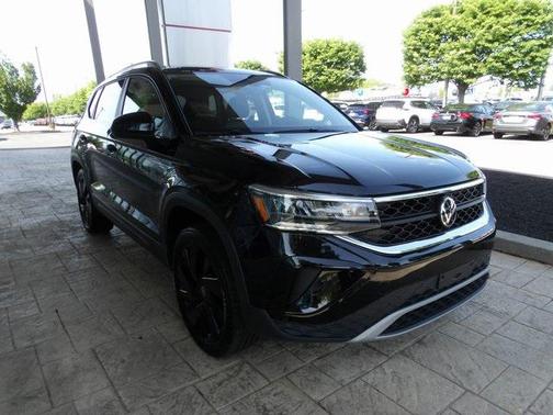 2024 Volkswagen Taos 1.5T SE
