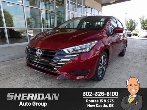 Scarlet Ember Tintcoat 2025 Nissan Versa 1.6 SV