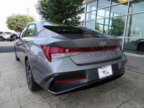 2024 Hyundai ELANTRA HEV Limited