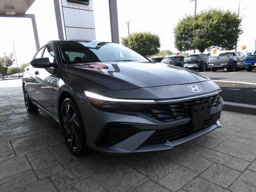 2024 Hyundai ELANTRA HEV Limited