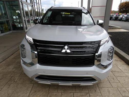 2025 Mitsubishi Outlander PHEV SEL