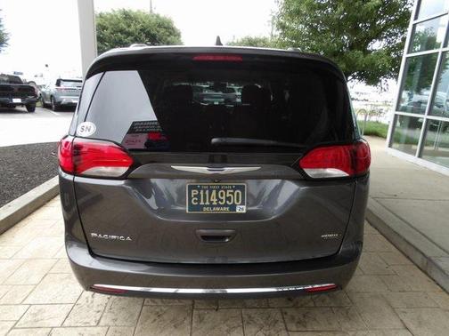 2018 Chrysler Pacifica Touring-L Plus