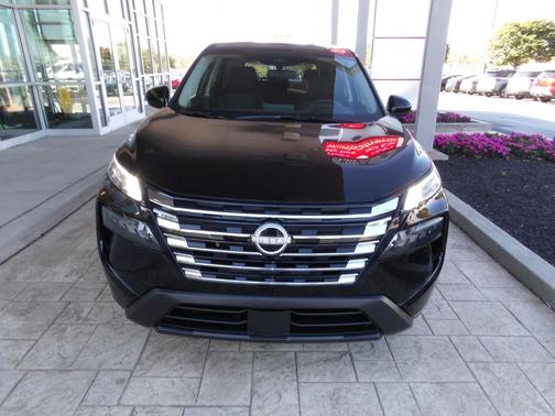 Super Black 2026 Nissan Rogue SV