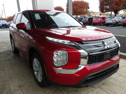 2025 Mitsubishi Outlander ES 2.5 S-AWC