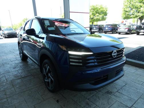 Deep Blue Pearl 2026 Nissan Kicks SV
