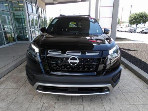 2025 Nissan Pathfinder Rock Creek 4WD