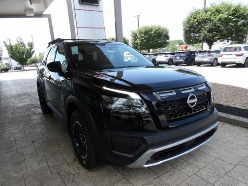 2025 Nissan Pathfinder Rock Creek 4WD