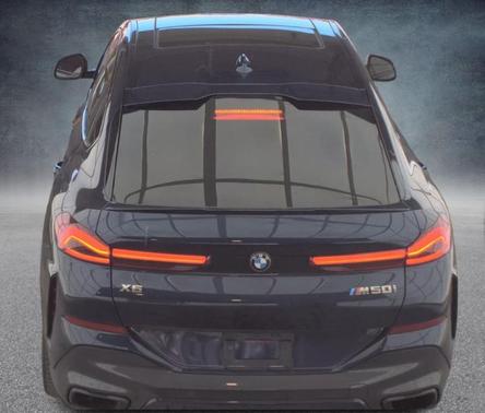 2023 BMW X6 M50i