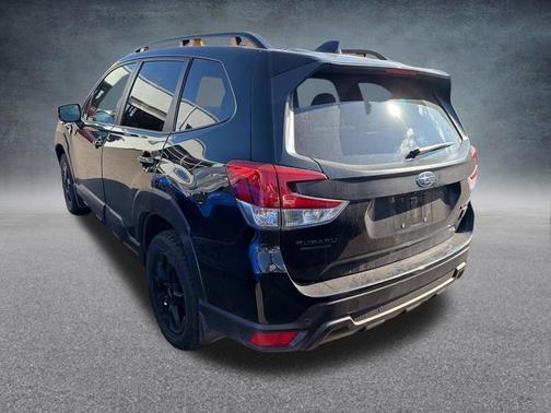 Crystal Black Silica 2023 Subaru Forester Wilderness