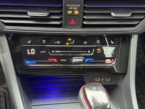 2025 Volkswagen Jetta GLI 2.0T Autobahn