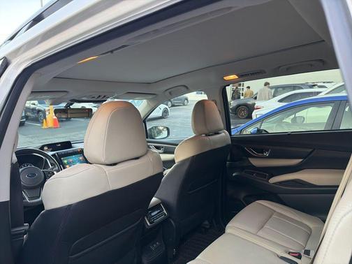 2022 Subaru Ascent Limited 8-Passenger