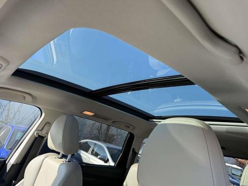 2022 Subaru Ascent Limited 8-Passenger