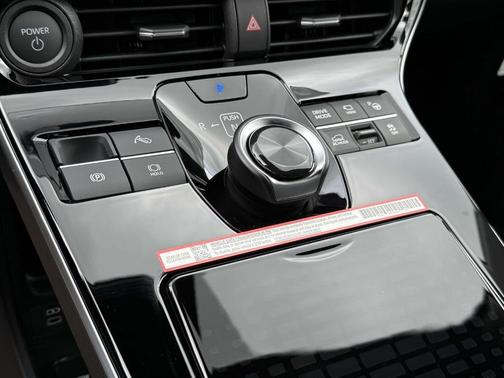 2025 Subaru Solterra Limited