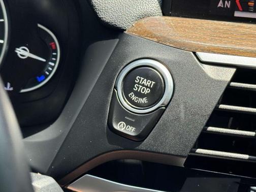 2019 BMW X3 M40i